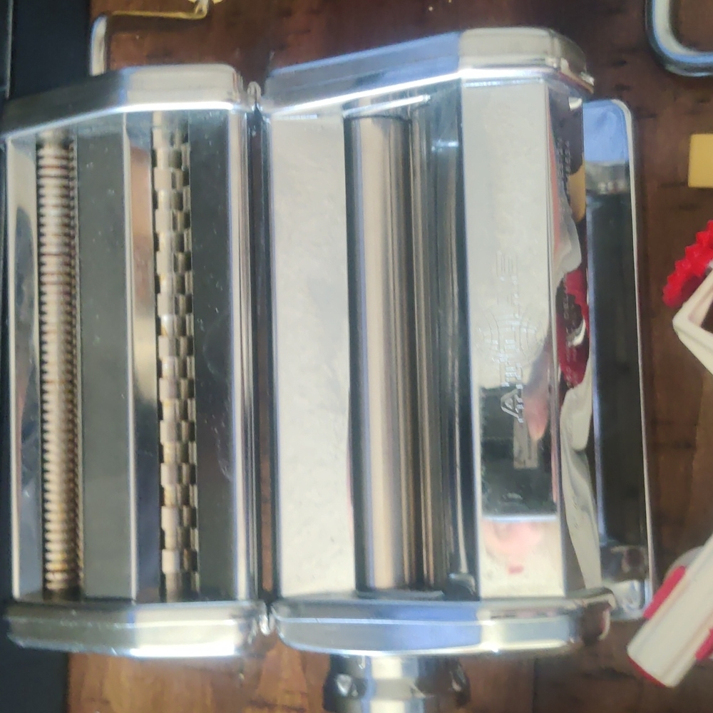 Marcato Pasta Pasta Machine with Ravioli Extension - Picture 13 of 15